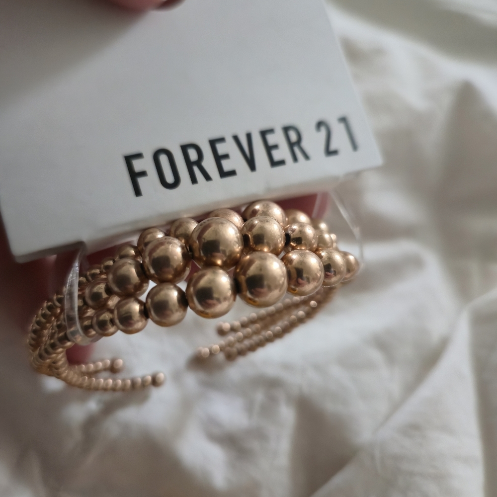 Forever 21 Gold Beaded Bracelet